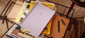 {:gb=>"Spiral Notebooks", :us=>"Spiral Notebooks"}