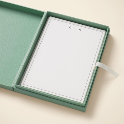 Add a gift box for the perfect gift