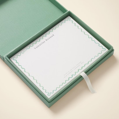 Add a gift box for the perfect gift