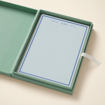Add a gift box for the perfect gift