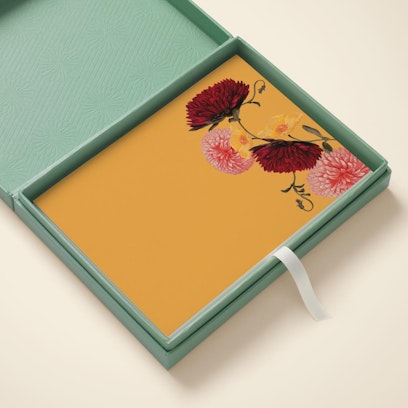 Add a gift box for the perfect gift