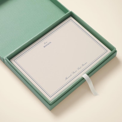 Add a gift box for the perfect gift
