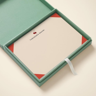Add a gift box for the perfect gift
