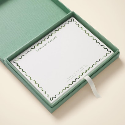 Add a gift box for the perfect gift